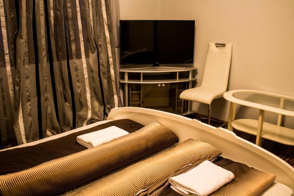Brassoi Vendeghaz Hotel Miskolc Buitenkant foto